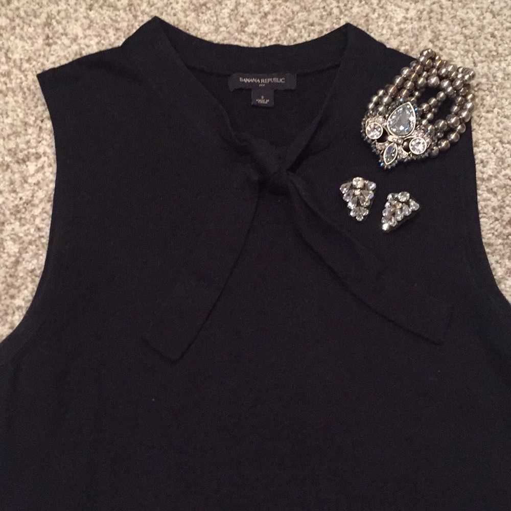 Black high neck shell